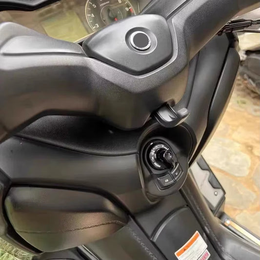 For YAMAHA XMAX 400 300 250 125 NMAX 125 155 NVX 155 Aerox Xmax300 Nmax150 Motorcycle Luggage Hook Bag Hanger Grip Helmet Holder